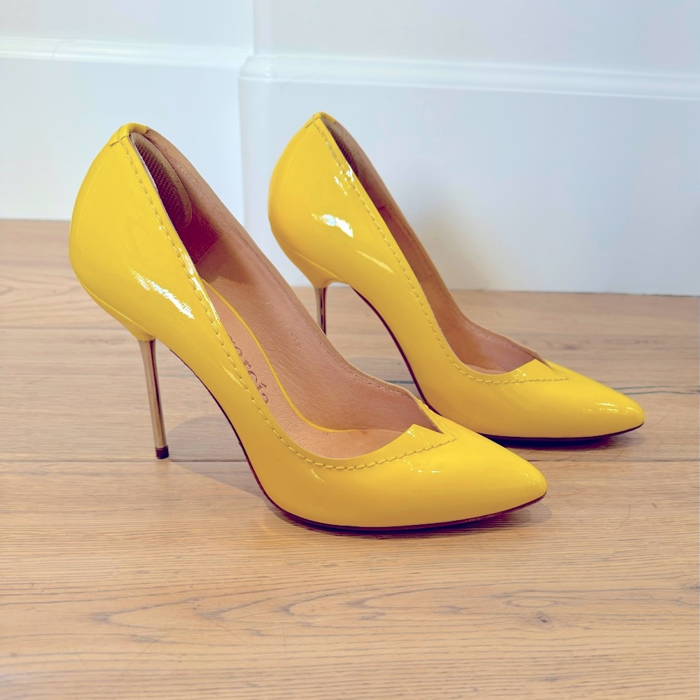 Pedro Garcia Rianna Patent Leather Pumps 39.5 Metal Spiked heel, toe cut-out